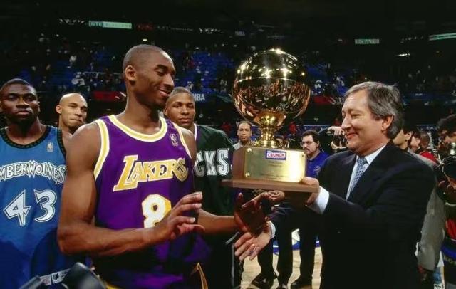 1997年NBA全明星扣篮大赛全场录像【小飞侠科比新秀加冕冠军】