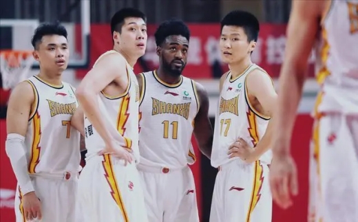 cba新赛季外援4节4人次什么意思_cba第四节可以上几个外援
