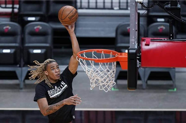 NBA克拉克斯顿为什么叫赵四_尼古拉斯克拉克斯顿为什么叫赵四