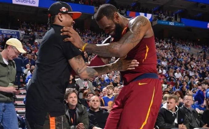 2022.6.21NBA全场录像回放 菜鸟詹姆斯34分不敌巅峰艾弗森31分