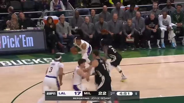 2022.12.3NBA录像回放高清 湖人vs雄鹿