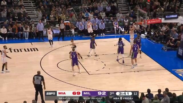 2023.2.25NBA全场录像回放 热火vs雄鹿